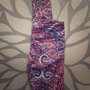 Kira Grace yoga leggings